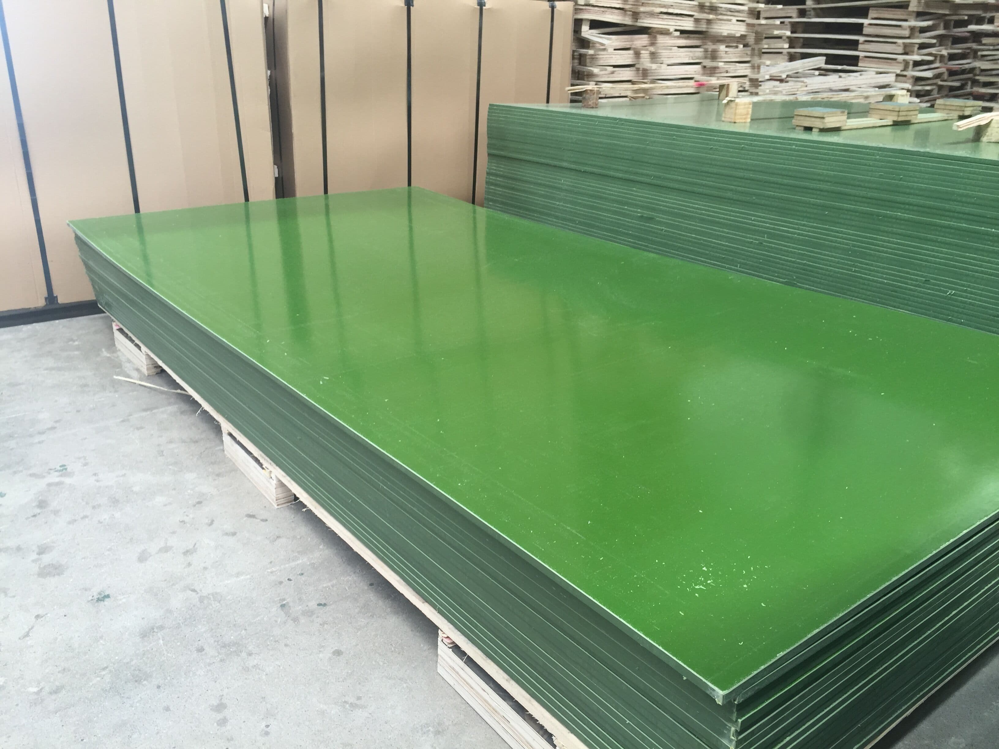 PP plastic faced plywood WBP formwork panel